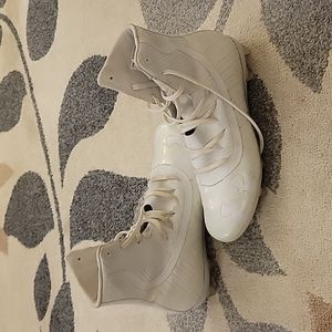 Under Armour Football Cleats, Size 10